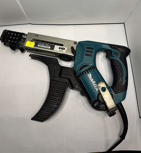 Шуруповерт Makita 6842 (1 фото из 2)