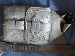 Meeste disainer crossbody kott (4 foto / 10)