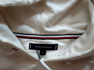 Tommy Hilfigeri meeste valge tikitud logoga dressipluus (2 foto / 7)