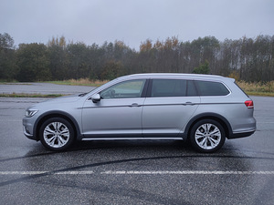Volkswagen Passat Alltrack 2.0 140kW (3 foto / 12)