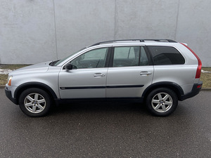 Volvo XC90 2.5 T5 154kW (6 foto / 15)