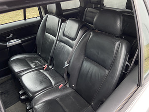 Volvo XC90 2.5 T5 154kW (12 foto / 15)