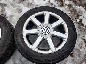 Audi/VW/Skoda 16" valuveljed 5x112 Pirelli suverehvid (4 foto / 6)