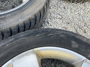 5x112 Skoda, VW 17" оригинальные диски с шипованной резиной (10 фото из 10)