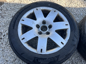 5x112 Volkswagen Passat 16" оригинальные диски с резиной (2 фото из 9)