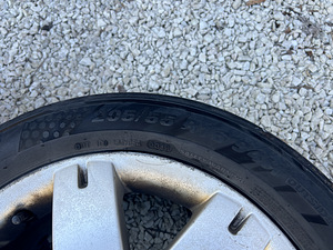 5x112 Volkswagen Passat 16" оригинальные диски с резиной (6 фото из 9)