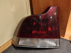 Volvo s60 tagatuli vasak 2001a (1 foto / 2)