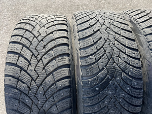 Диски 5x112 для VW, Audi, Škoda с шипованными шинами 205/50/17 (8 фото из 10)