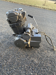 Mootorratas Qingqi QM125GY (8 foto / 10)