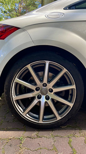 Audi TT V6 184kw (15 foto / 15)