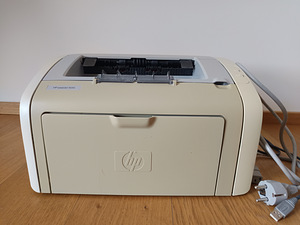 HP LaserJet 1020 Printer (1 foto / 6)