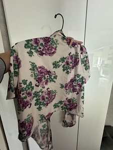 Футболка (2 фото из 2)