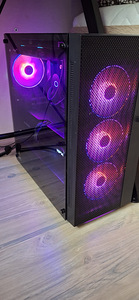 Игровой компьютер (Ryzen 7 7800X3D / RX 9070 16 GB / 32 GB DDR5 (1 фото из 4)