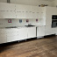 белая кухонная мебель Arens с бытовой техникой (б/у) (фото #1)