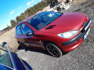 2002 PEUGEOT 206 1.1 (3 foto / 8)