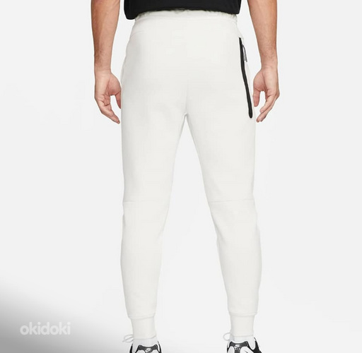 Новые спортивные штаны Nike Tech размера М. (фото #2)