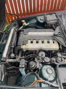 BMW e34 525tds (8 foto / 8)