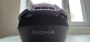SENA Phantom mootorrattakiiver sisseehitatud peakomplektiga (4 foto / 10)
