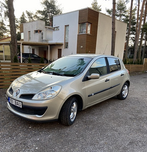 Аренда авто.Autorent.Автомат. (4 фото из 9)