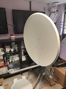 Satellite antena 120x110cm (4 foto / 4)
