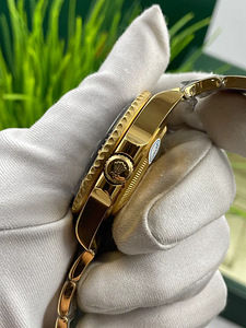 Rolex Submariner ETA 2836-2 SWISS (4 foto / 10)