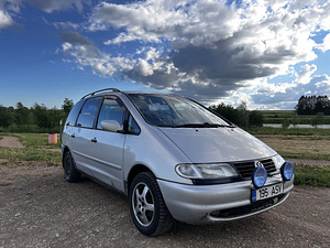 Volkswagen Sharan 1.9TDi 81kW (6 foto / 8)