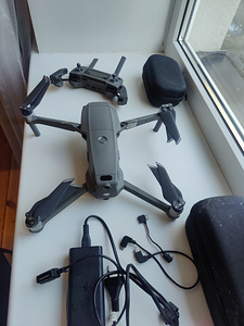 Droon DJI Mavic 2 Zoom (2 foto / 2)