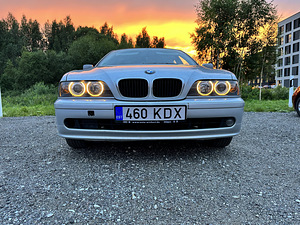 BMW 525i manual 141kw (1 foto / 9)