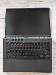 Asus Zephyrus G14 (2022) GA402 (2 foto / 5)