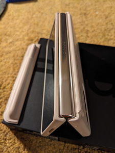 Samsung Galaxy Z fold 4 (4 foto / 6)