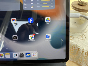 Apple iPad Pro 12.9" M1 5th Gen 256gb, Wifi + 5G (4 foto / 4)