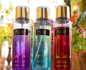 Victoria's Secret Mists (2 foto / 3)