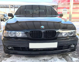 Решетки радиатора в стиле M-Performance для BMW (10 фото из 10)