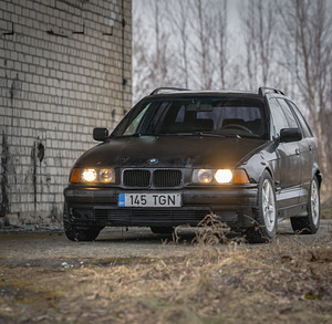 BMW E36 320i 110 кВт (1 фото из 8)