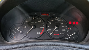 Peugeot 206 1.9d 51kw (6 foto / 6)