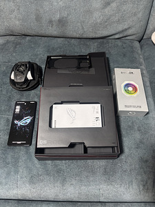 Asus ROG Phone 9 Pro 1TB Phantom Black 24 RAM (1 foto / 2)