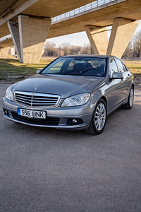 Mercedes-Benz (4 foto / 15)