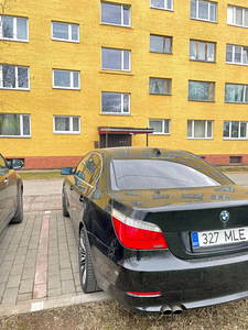 Продам BMW 525xd 3.0 2008 (4 фото из 6)