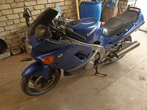 Kawasaki zzr600 (1 foto / 4)