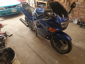 Kawasaki zzr600 (2 foto / 4)