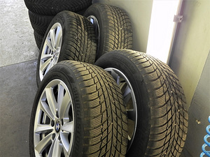 225/55 R17, M+S 7-8 мм, с дисками BMW, оригинал (2 фото из 9)