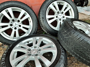 205/55 R16, M+S 4-5mm, с дисками Mercedes, оригинал (2 фото из 6)
