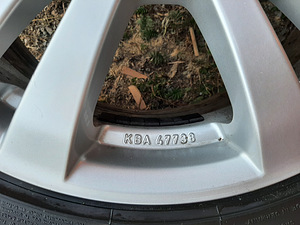 205/55 R16, M+S 4-5mm, с дисками Mercedes, оригинал (4 фото из 6)