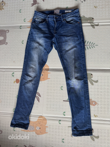 Джинсы Guess