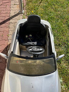 Elektriauto BMW X6 (2 foto / 4)