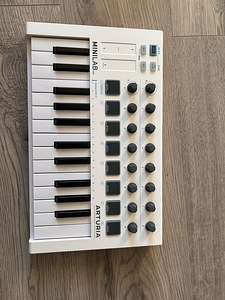 MIDI klaver Arturia Minilab MKII (3 foto / 4)