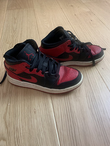 Jordan Nike размер 35,5 (1 фото из 3)