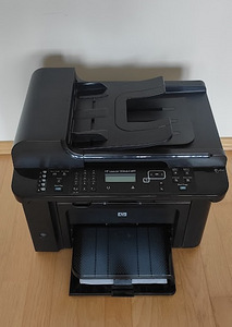 MFP HP Laserjet M1536dnf (1 foto / 2)