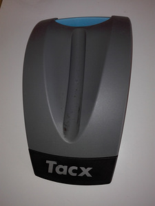 Велостанок Tacx (3 фото из 3)