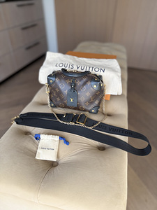 Louis Vuitton Petite Malle Souple kott (1 foto / 7)